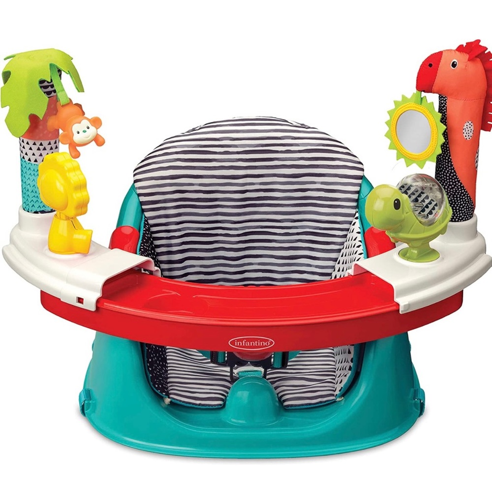 Baby booster chair from Infantino